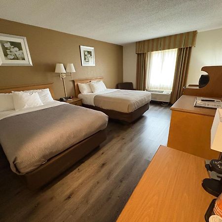 Quality Inn Perrysburg Eksteriør billede