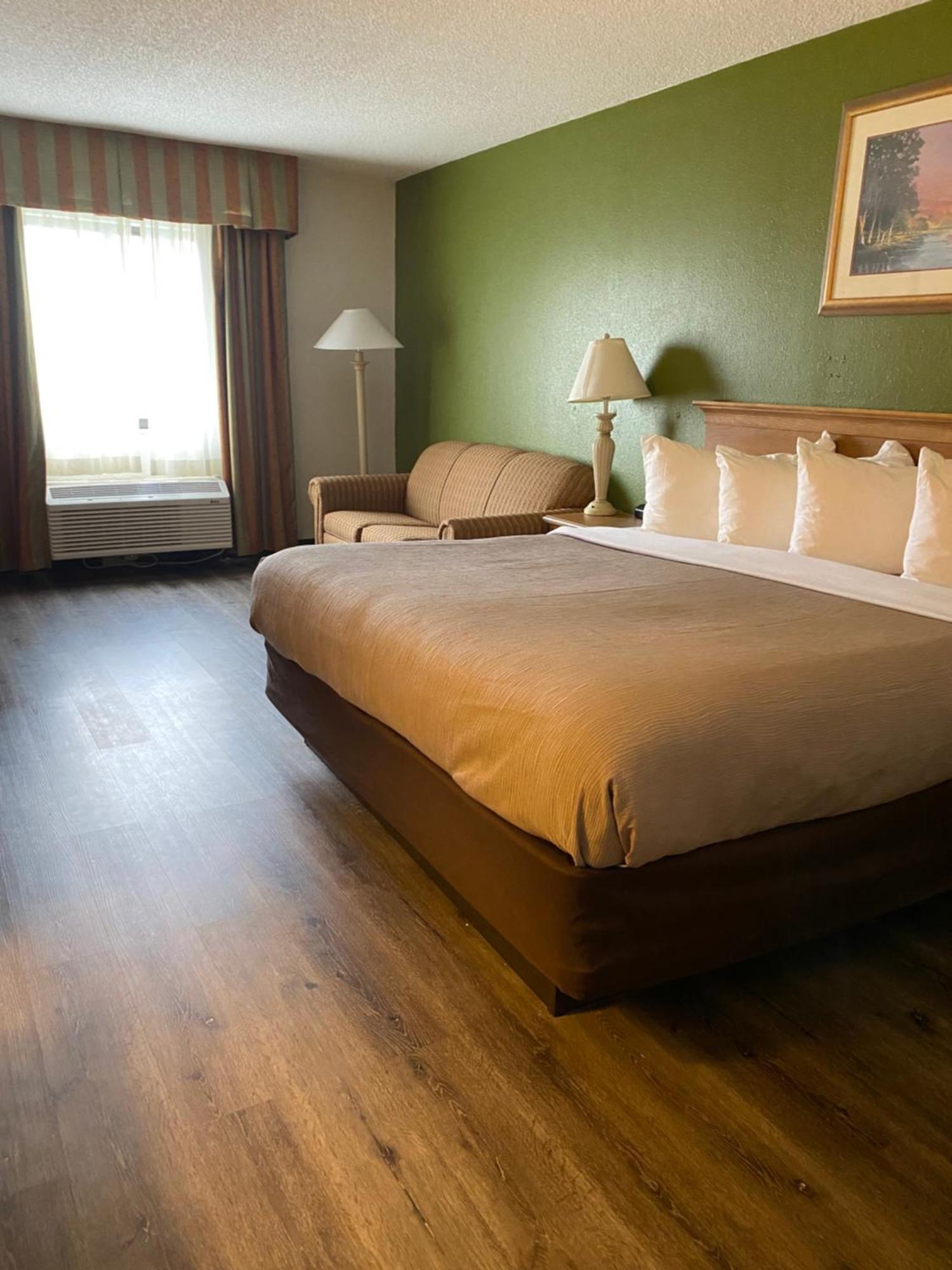 Quality Inn Perrysburg Eksteriør billede